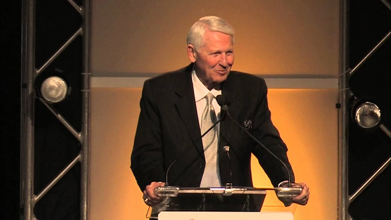 2013 Naismith Outstanding Contributor to Men's College Basketball - Lute Olson