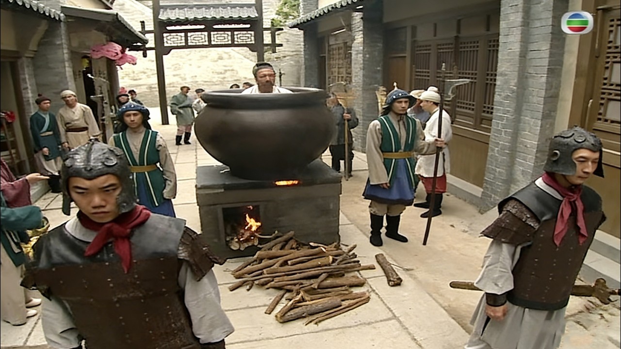郦食其游说齐王归降，怎料韩信不听劝告依然攻城，郦食其被烹杀身亡。#楚漢驕雄#鄭少秋#江華