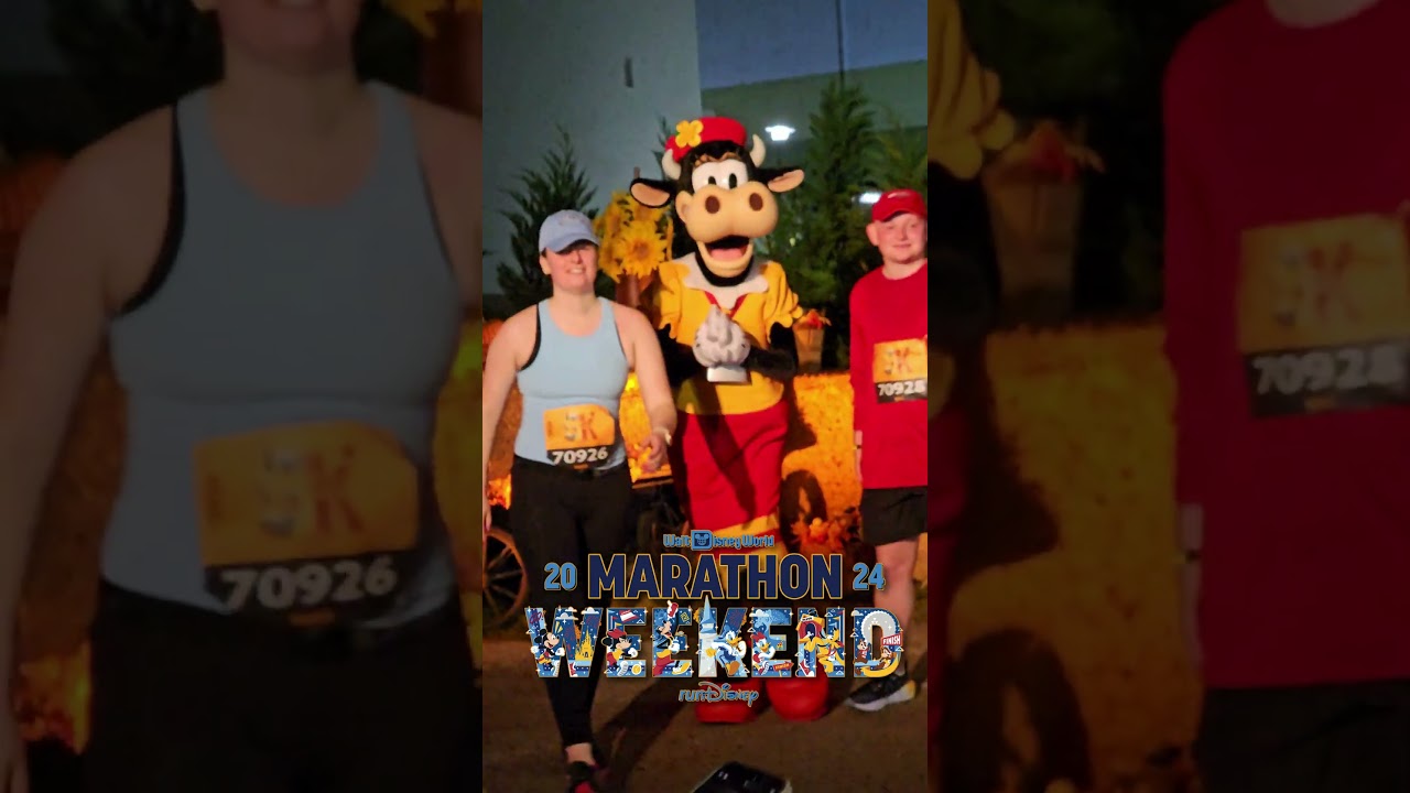 Magic Miles : Disney World Rare Characters at rundisney Marathon Weekend Walt Disney World  #shorts