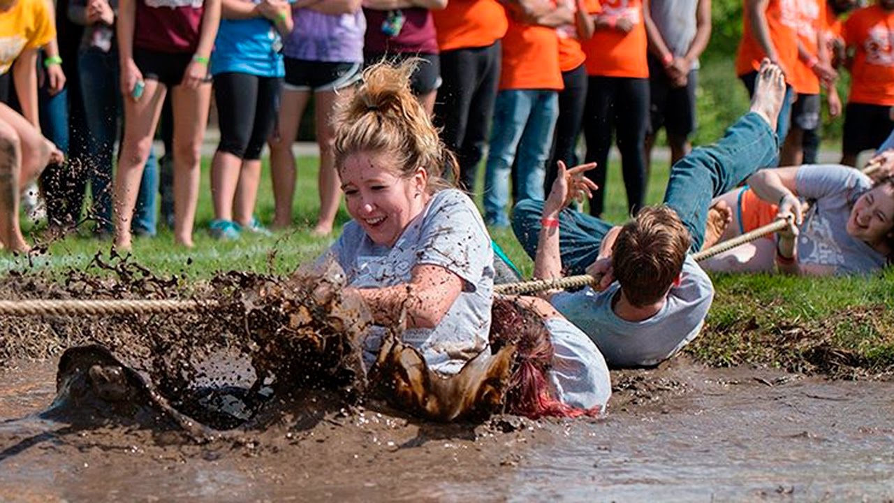 UIS Springfest Mud Tug-of-War 2017