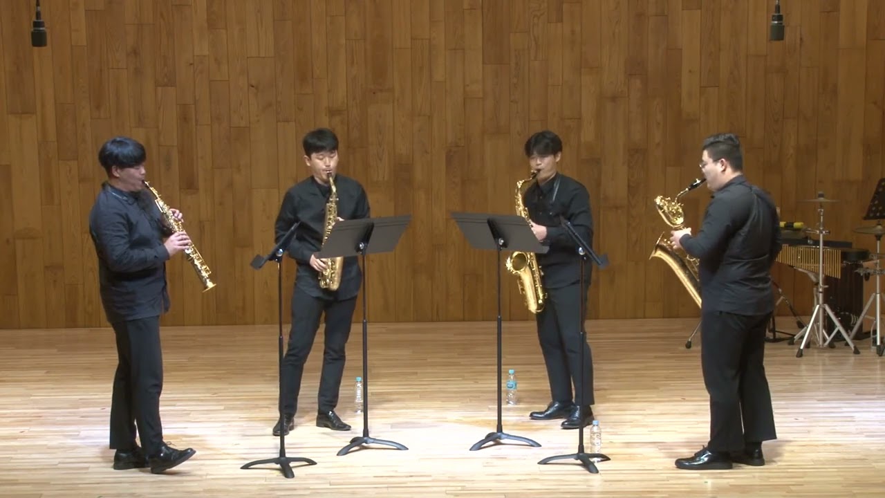 Kazabue / Korea Wind Philharmony