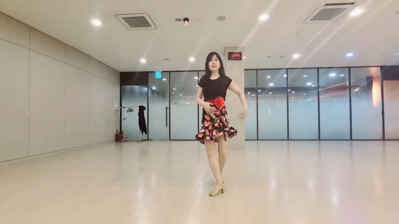 Cha Cha Lambada Linedance/ Intermediate/  차차 람바다 라인댄스/중급/NOW Linedance Lee Kyung Min