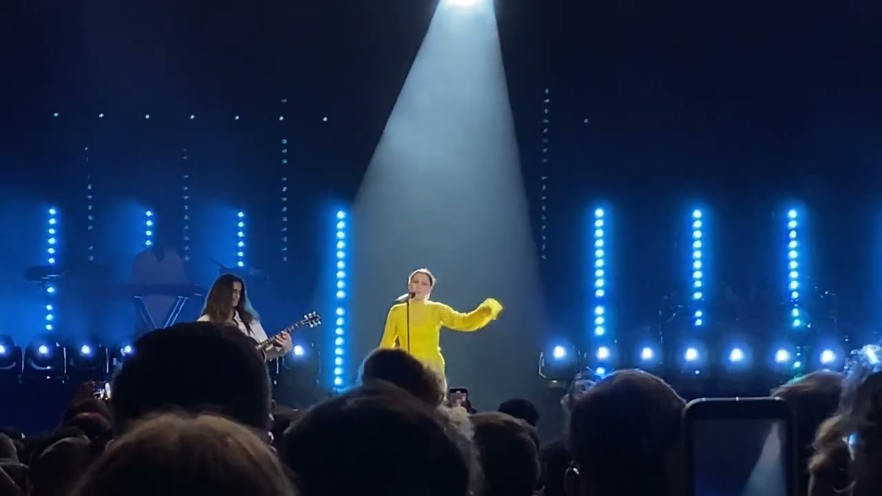 Jessie J -  Complicated [NEW SONG] - (Rio de Janeiro 2024 / Vivo Rio)