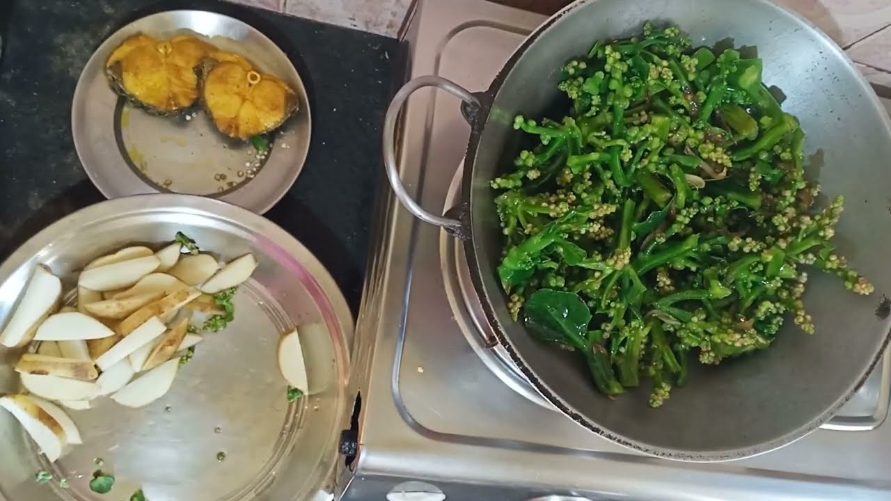 পুঁইবিটুলি দিয়ে রুই মাছ // Puibituli With Ruimachh 