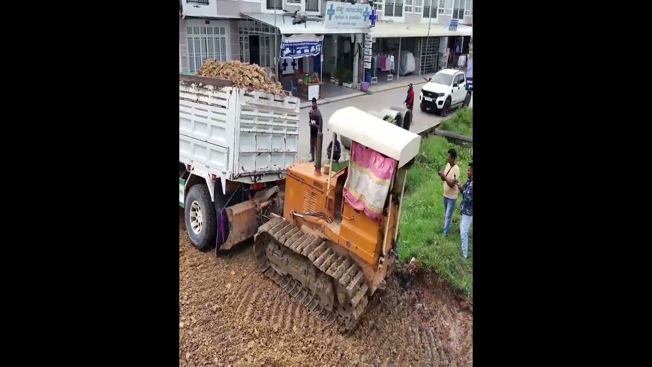 Heavy Equipment Control 💪 dosen & dump truck perfect team 