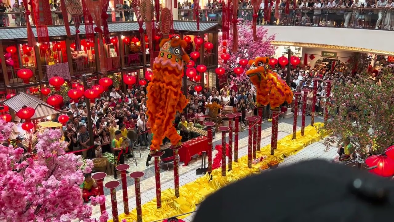 Mid Valley Lion Dance 舞狮表演12:30pm and 6pm until 22 Feb 2026