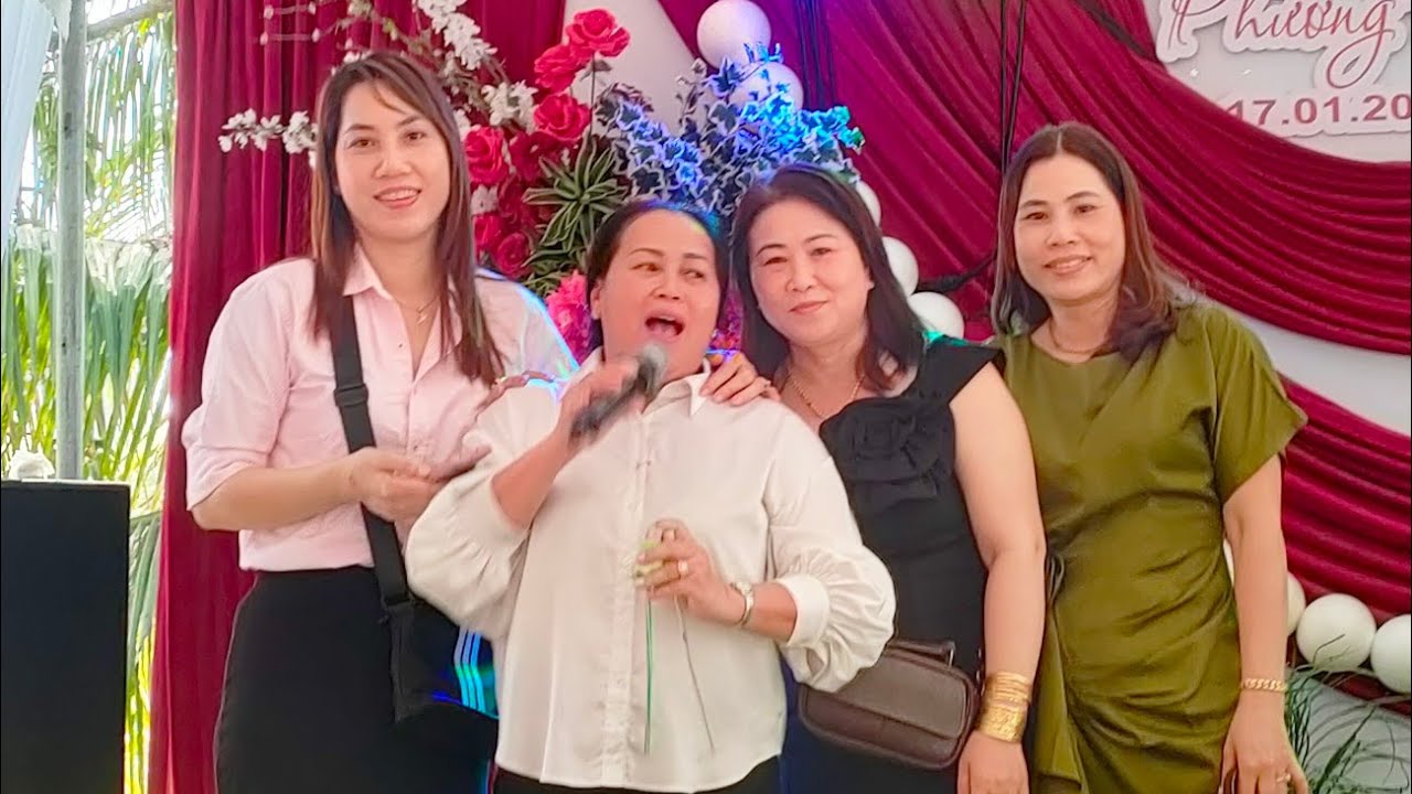 Qua cam đám cưới #happywedding #famyly