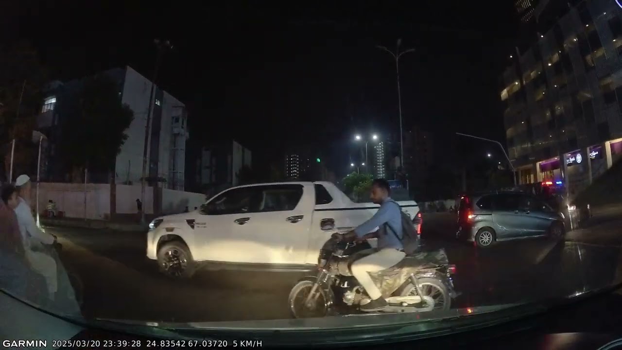 Night Drive through Civil Lines to DHA | Metropole Hotel to Sultan Masjid | Pakistan Roads