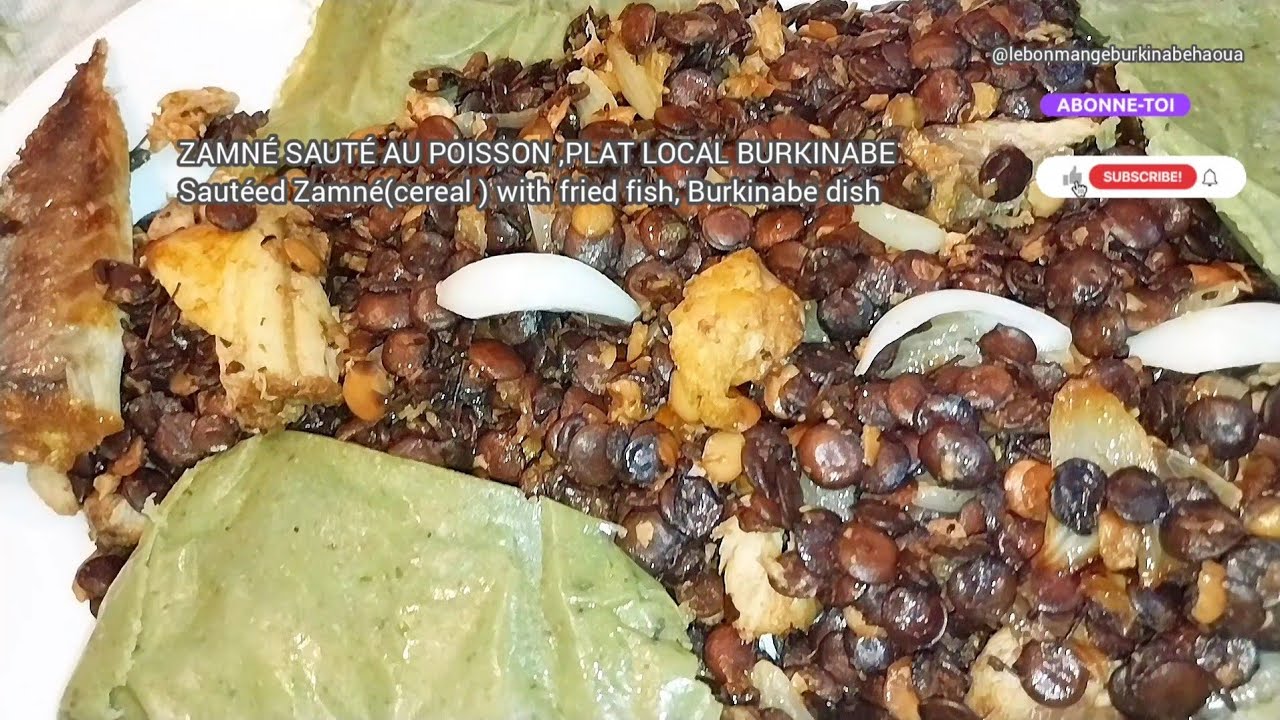 ZAMNÉ SAUTÉ AU POISSON ,PLAT LOCAL BURKINABESautéed Zamné(cereal ) with fried fish, Burkinabe dish  