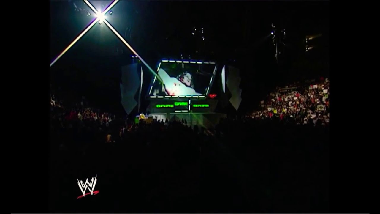 Triple H Entrance - Raw 7/26/04
