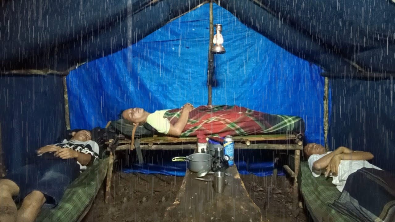 diguyur hujan deras siang dan semalam suntuk tidur nyenyak sampai subuh, relaxing rain sound