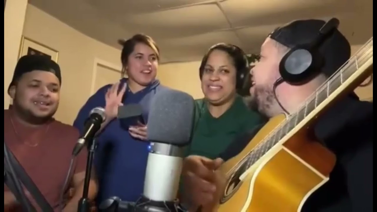 Cuando el me toca cover acustico ft la familia Gonzalez