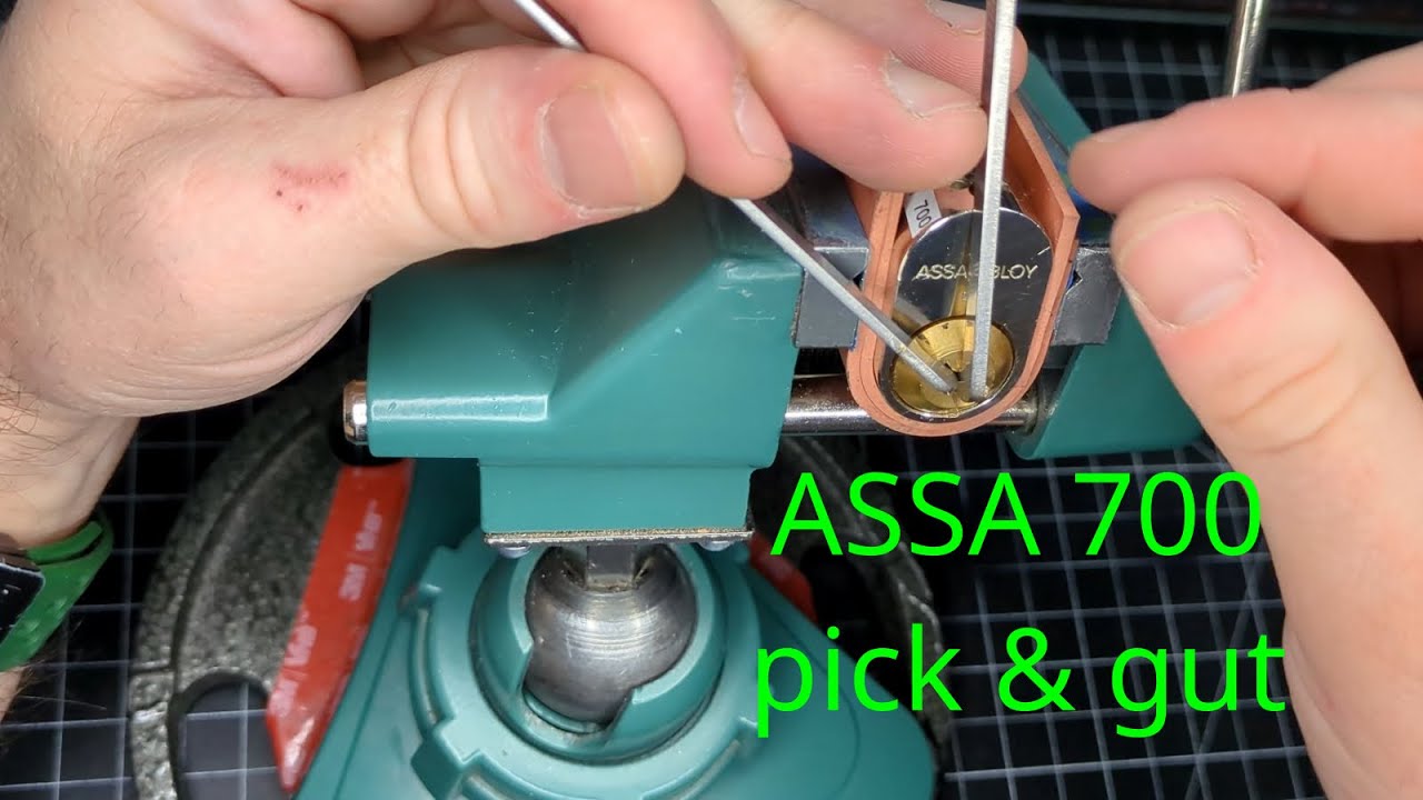 35. ASSA 700 pick and gut (refilming with clearer/quicker gut)