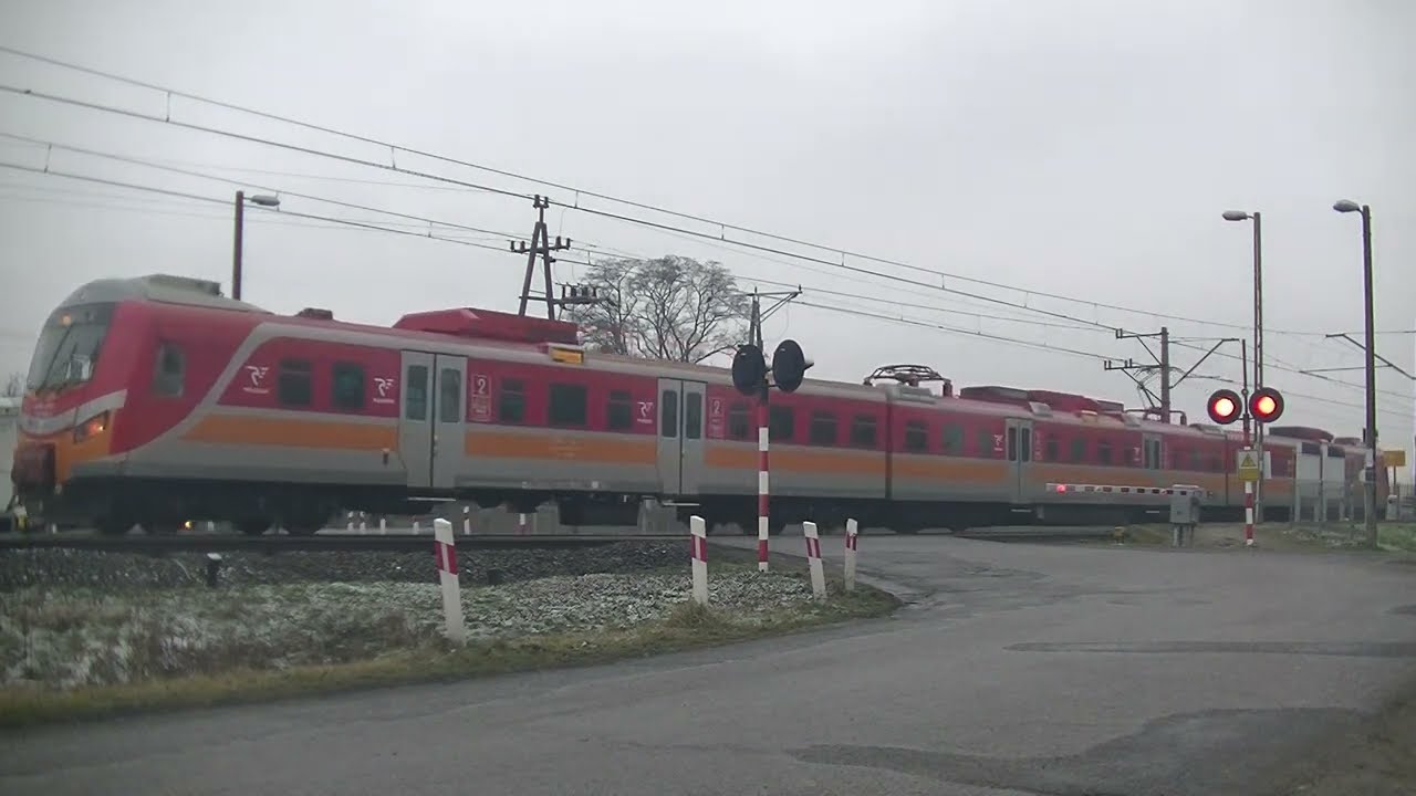 Przejazd kolejowy / Railroad crossing SPA-2A ZWUS | Skalmierz