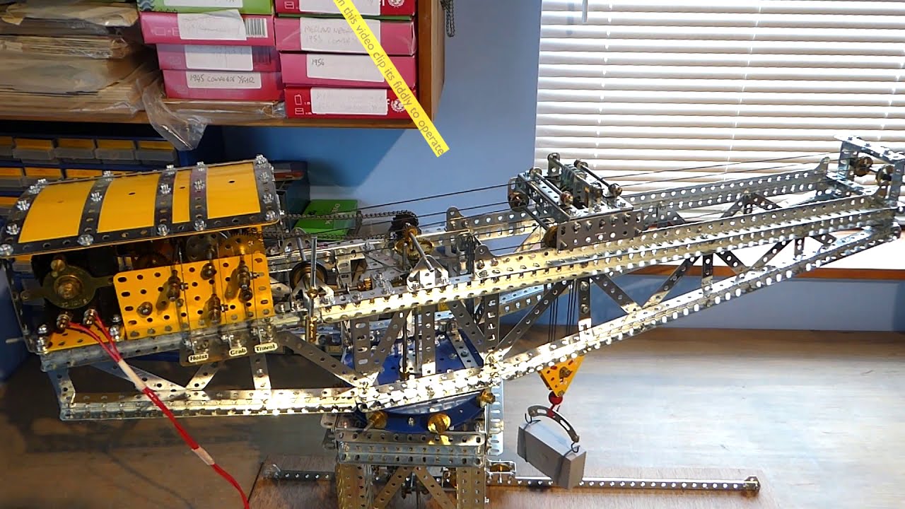 Meccano model of a small Block-Setting crane