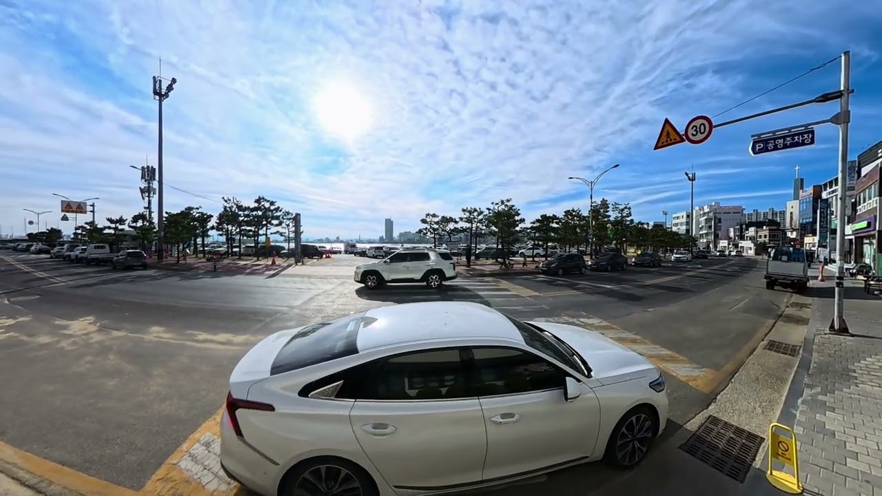 Walking Vlog - Insta360 X5 - Yeongildae Pavilion