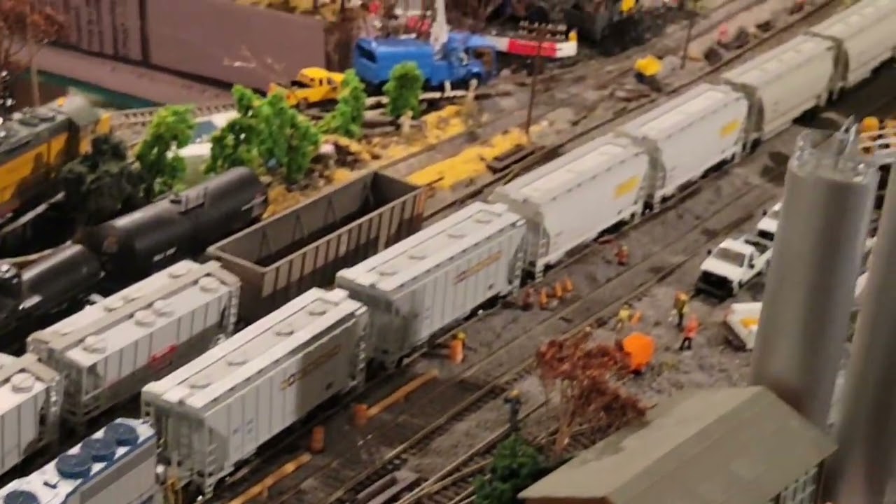 @Hoscaletrainsmodeling 