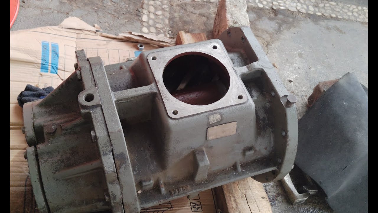 Service Overhaul and Rebearing ATLAS COPCO GA-30 Screw Air Compressor 