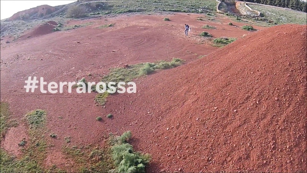 TERRAROSSA - Il Grand Canyon delle Murge
