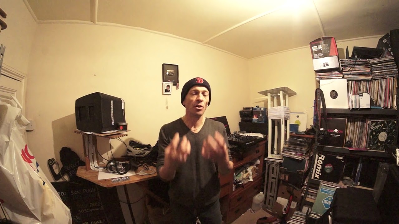 MOBILE DJ HOW TO GET YOUR FIRST PROFESSIONAL  PRO GIG AND MAKE MONEY