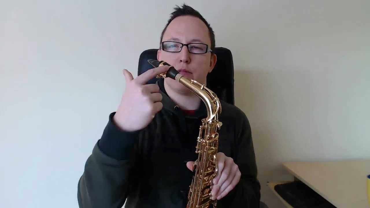 How to play in tune on any Saxophone (Saxophone Lesson BC307)