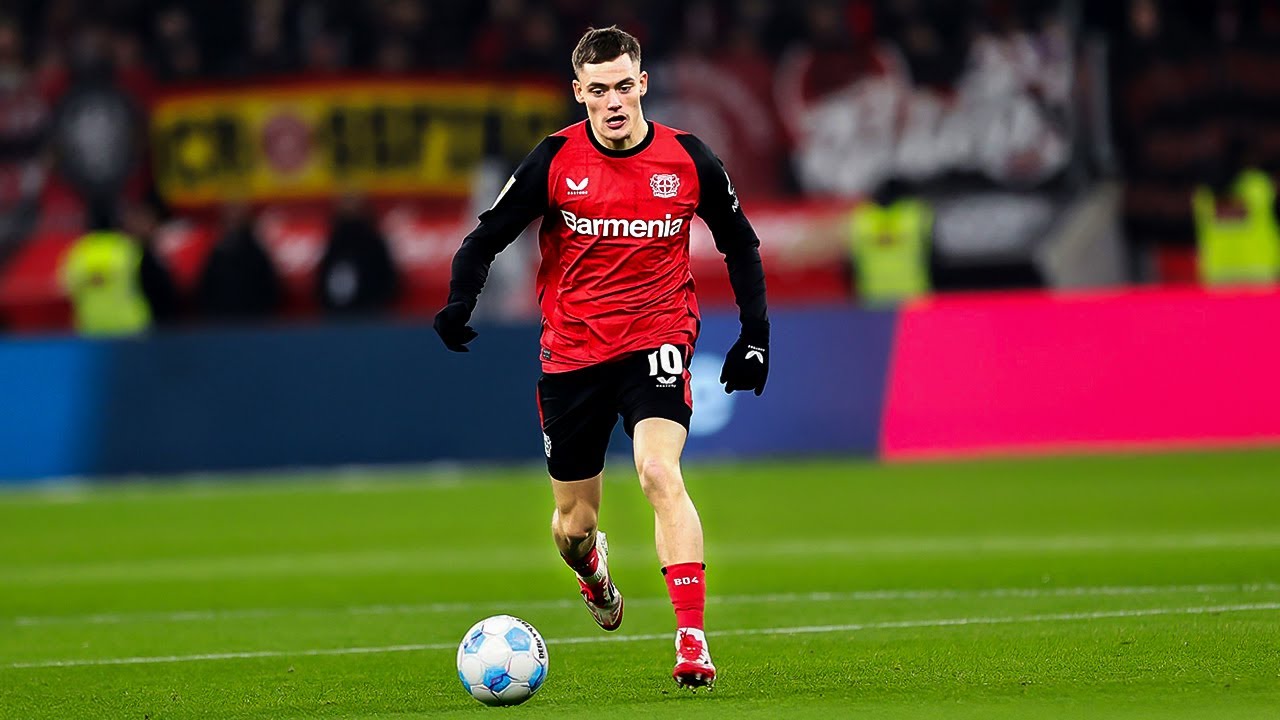 Florian Wirtz Just Floats on the Pitch..