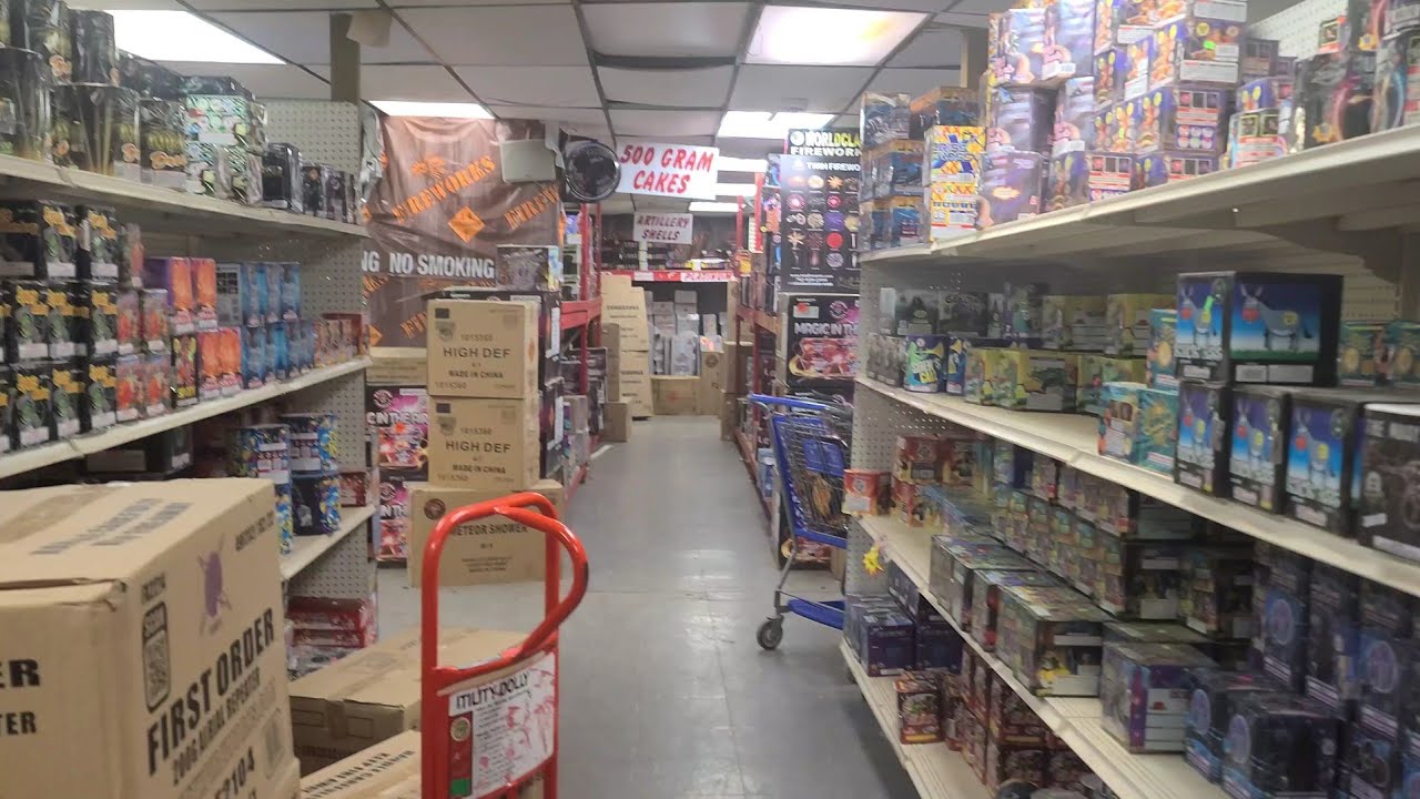 Shopping for Fireworks at Poor Pauls Fireworks!