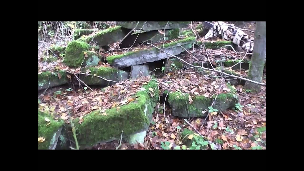 WW2 Relikte Teil 62 : Flugplatz Marx - zerst&ouml;rte Bunker aus dem 2. Weltkrieg