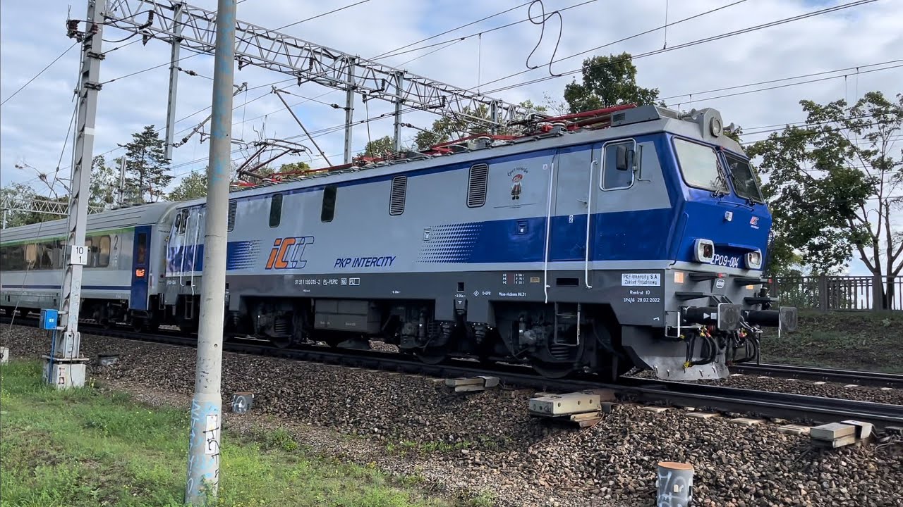 Pociąg IC ARTUS Gdynia-Przemyśl lok #EP09-004 wolny przejazd z Sopotu do Gdańsk Oliwa 🛤️