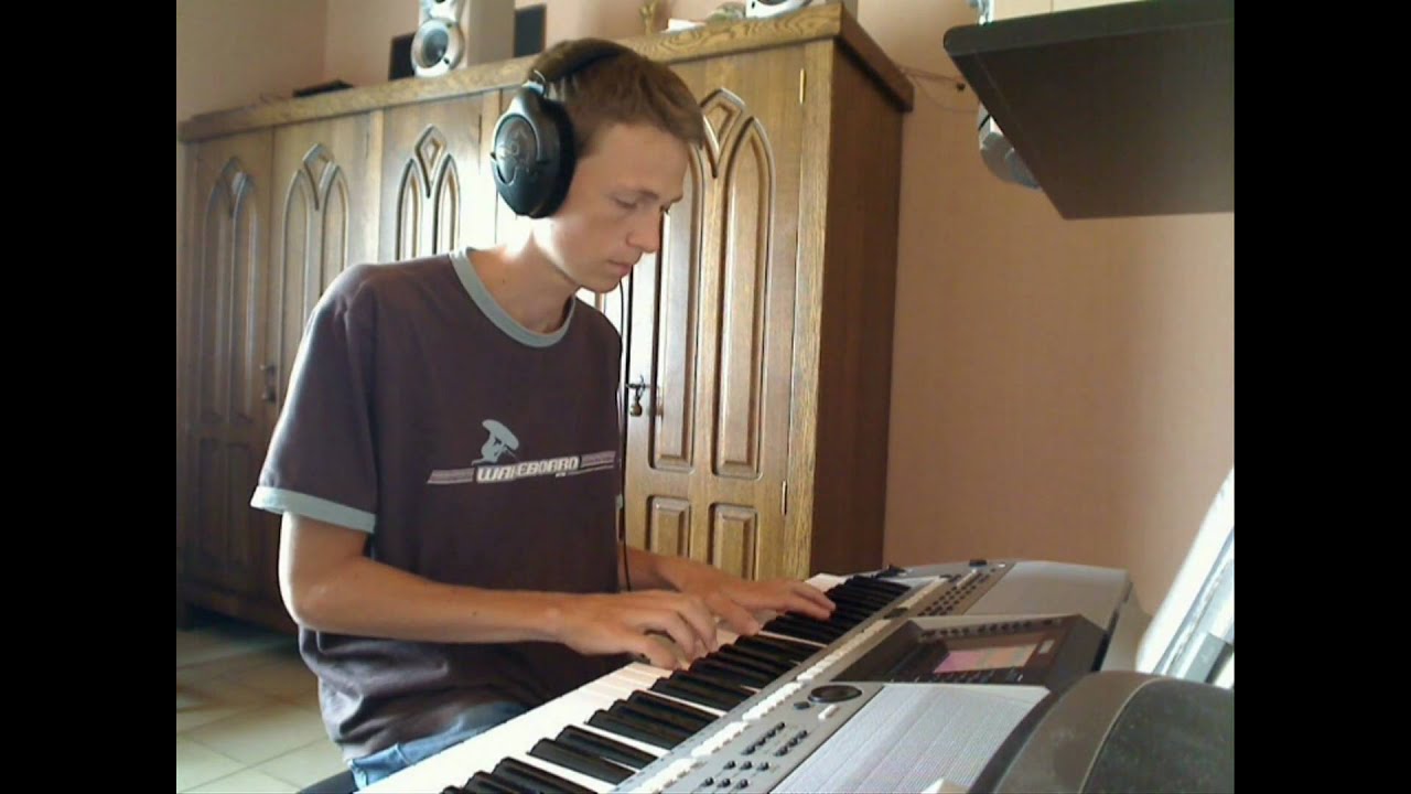 Lorca - Ritmo de la noche on keyboard [HD]