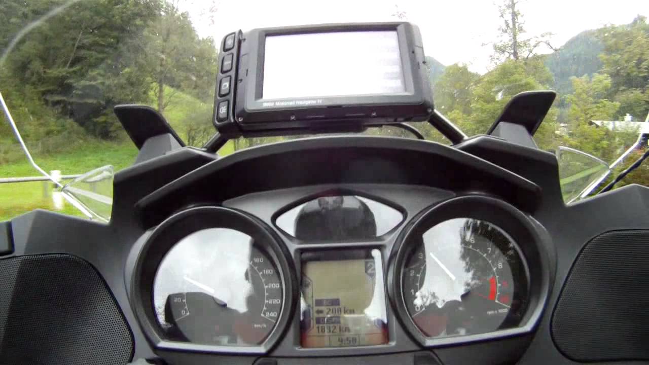 Essai routier BMW R1200RT 2011