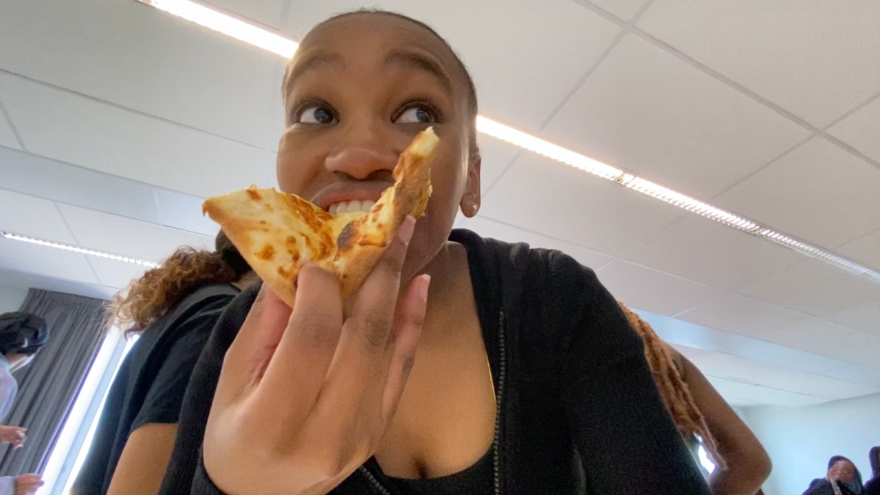 LE SECRET SANTA D'UNE CLASSE DE COMMUNICATION (weekly vlog-4 )