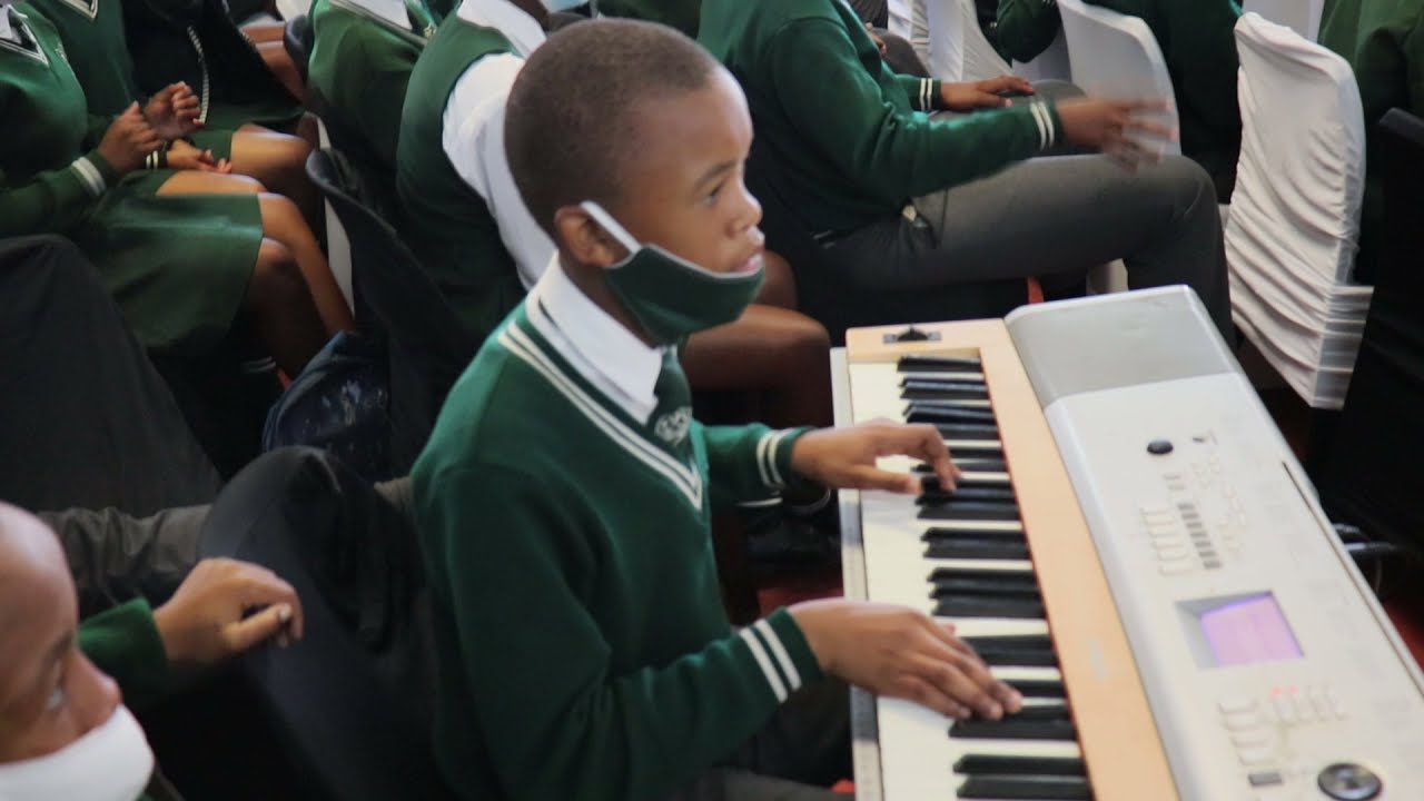 THESE KIDS ARE TALENTED....Nyanga High School - Sizocasha🔥