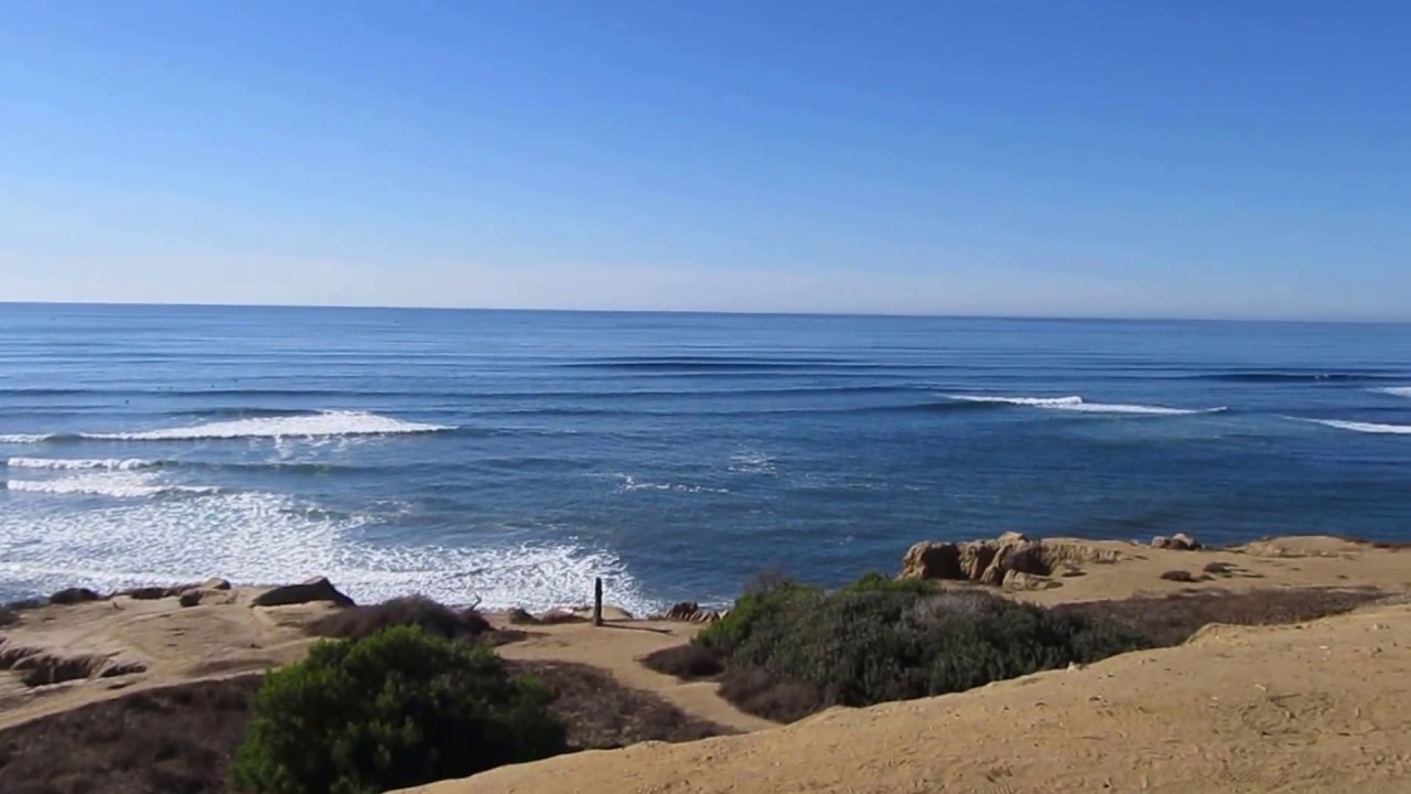 Sunset cliffs San Diego wave day nov11, 2016