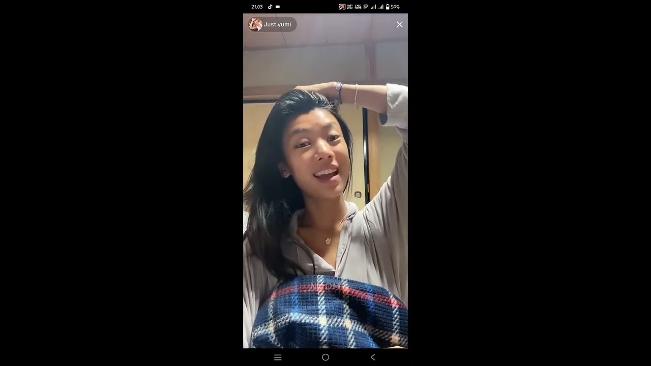 just.yumi live tiktok 14/02/2024