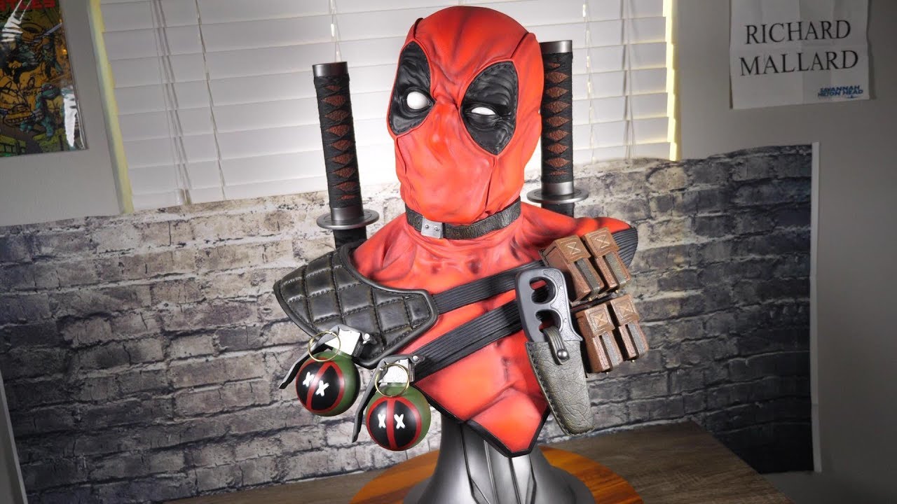 My Honest Opinion - SideShow Collectibles Deadpool Life-Size Bust Review!