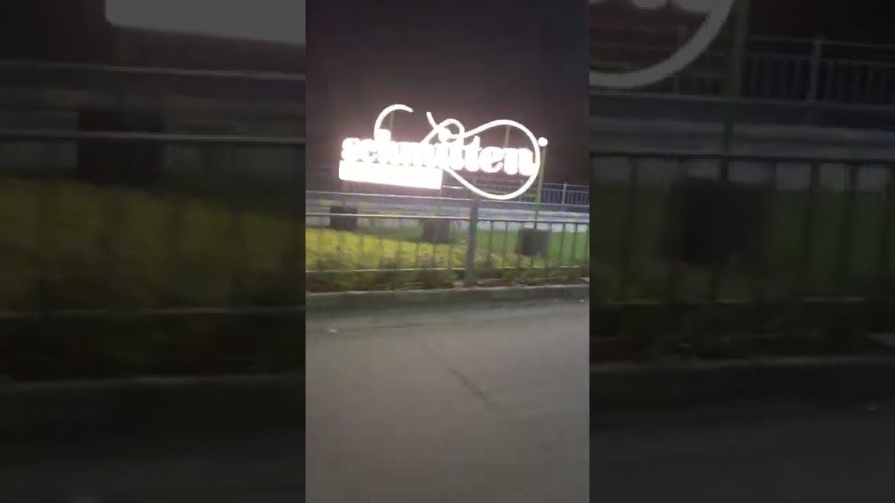 HOTEL WEEKEND ADDRESS  se return at SURAT