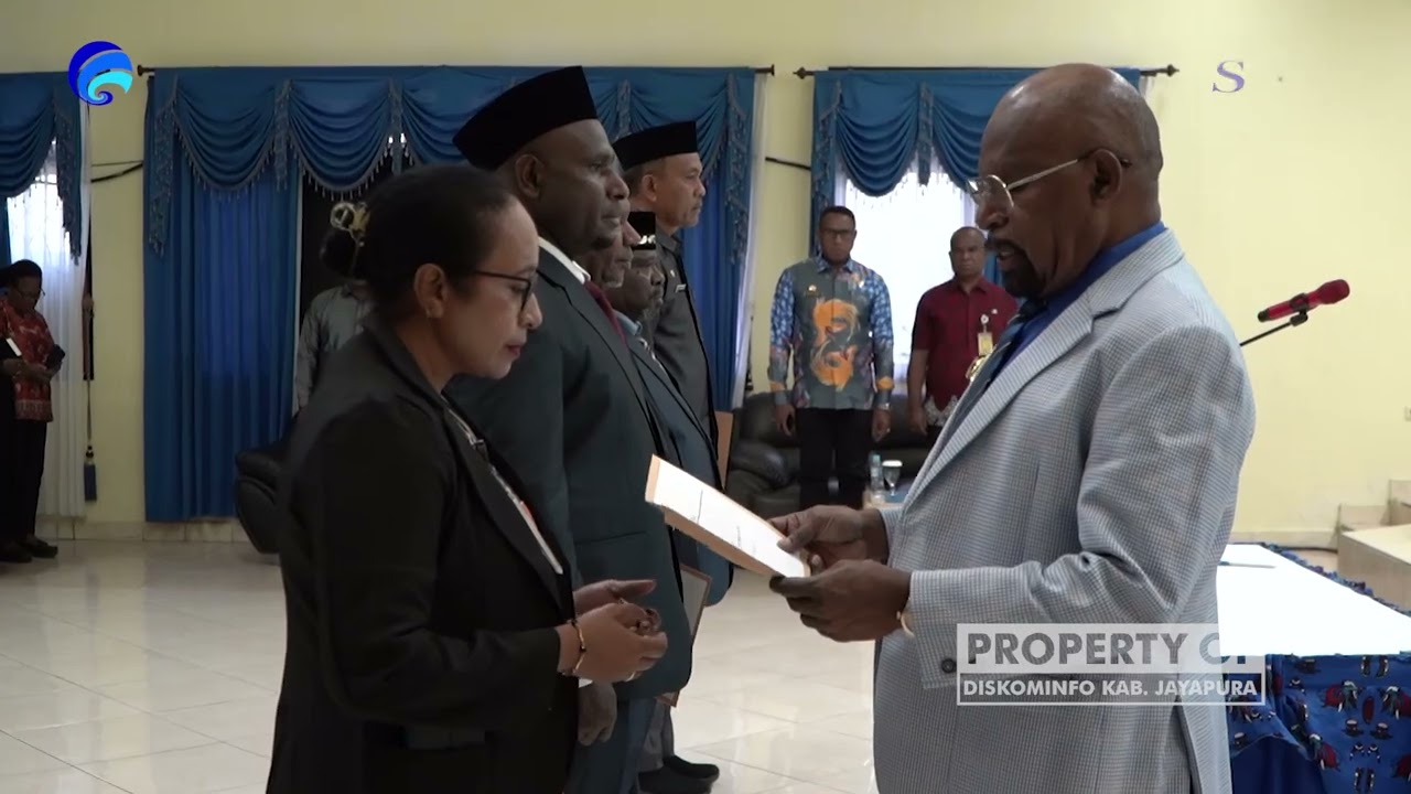 PELANTIKAN STAF KHUSUS BUPATI JAYAPURA