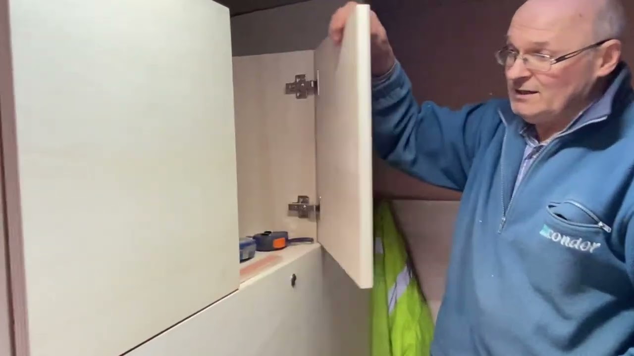 @RadioRozaBxl #campervan #camper #camperlife #campers CNV Graphy - Cargo Nomad Van part 1