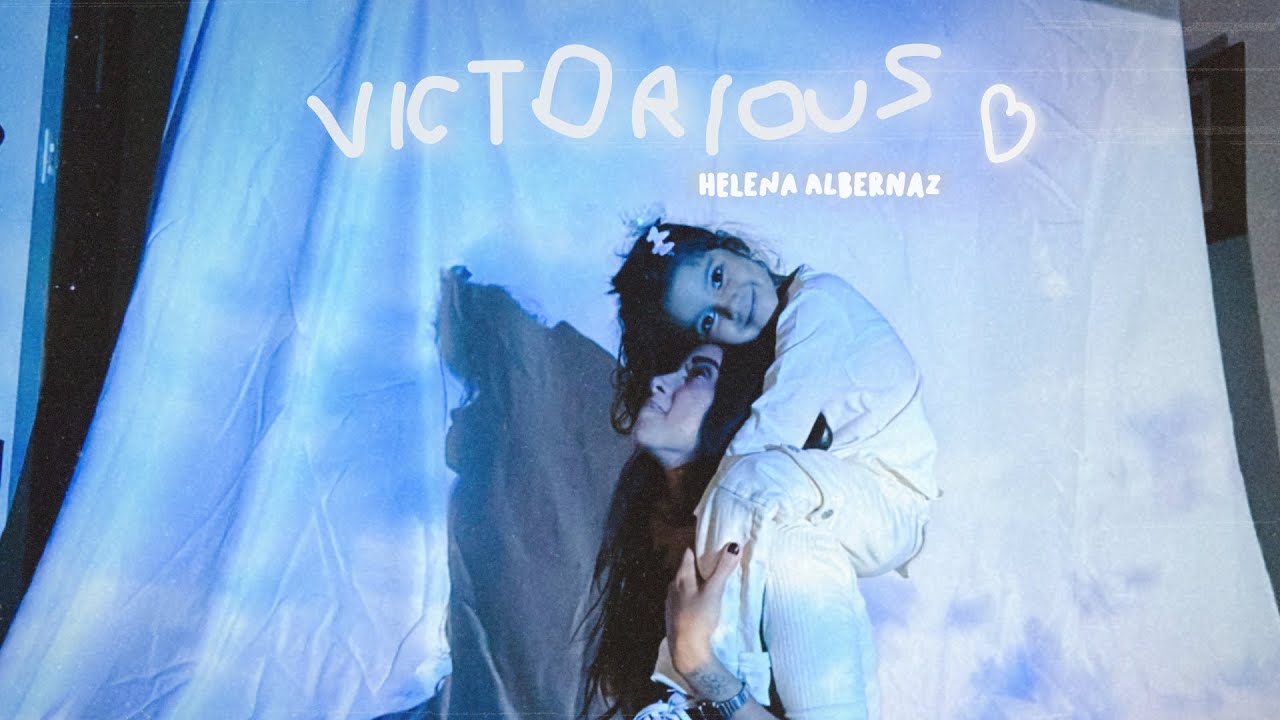 Victorious - Helena Albernaz, Laura Albernaz (Clipe Oficial)