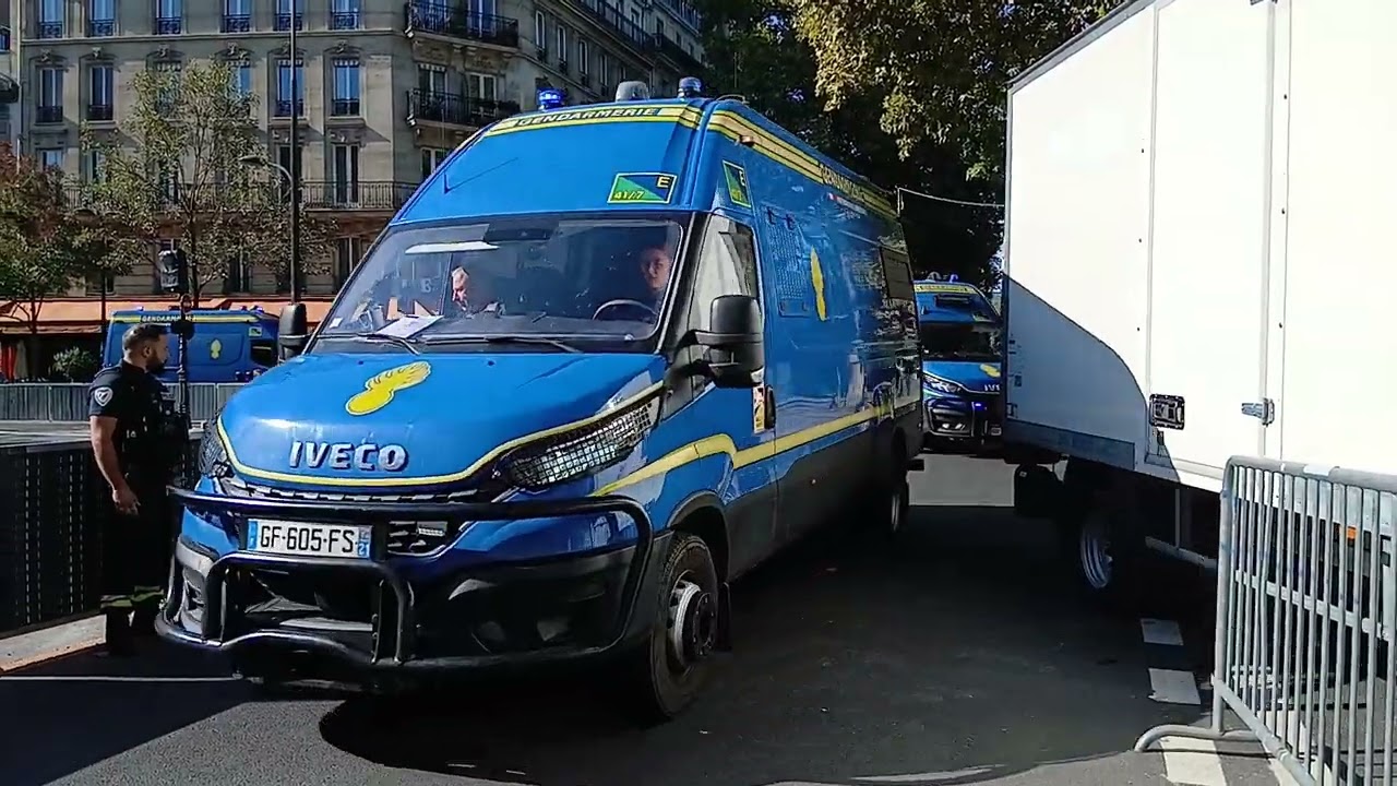 Escadron de Gendarmerie Mobile en Urgence dans Paris pour la Manifestation du 18 Septembre 2025