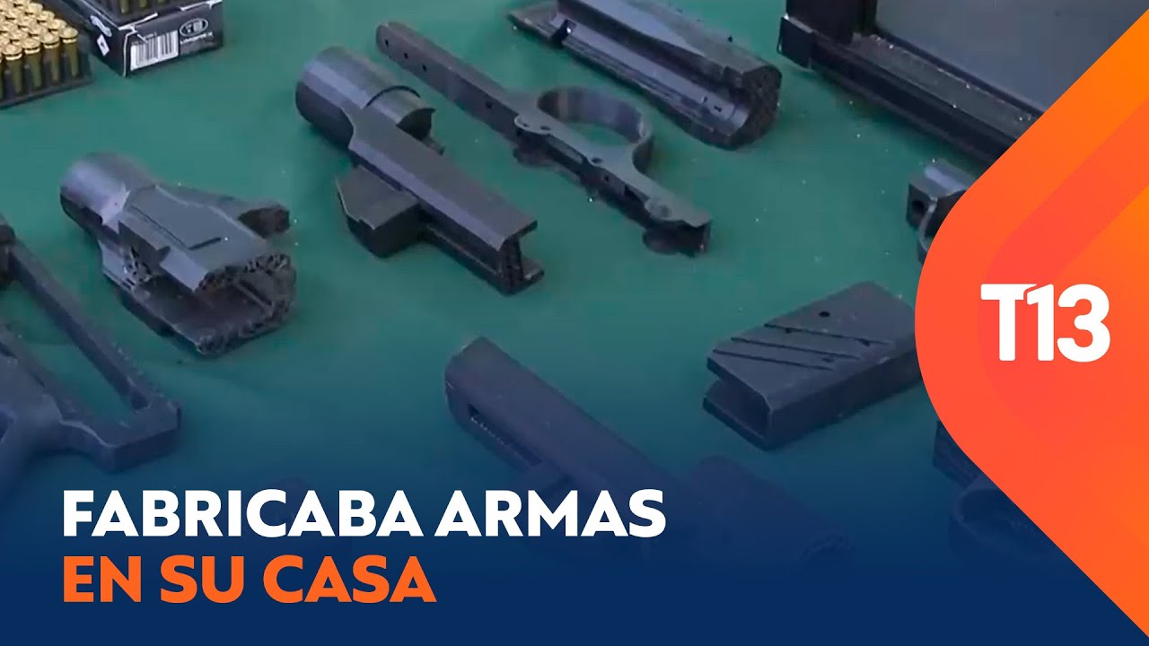Detienen a ingeniero que fabricaba armas en su casa en San Pedro de la Paz