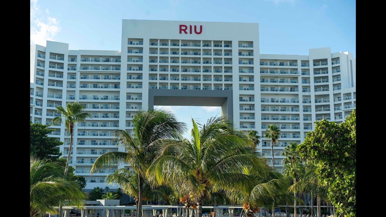RIU Palace Peninsula Cancun Mexico Resort Walk Thru.  4k