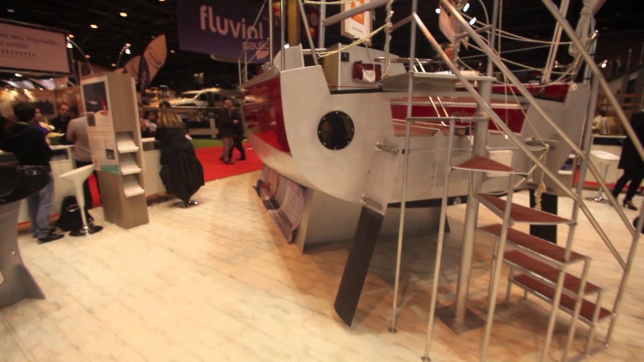 Paris boatshow 2012 Revolution 22