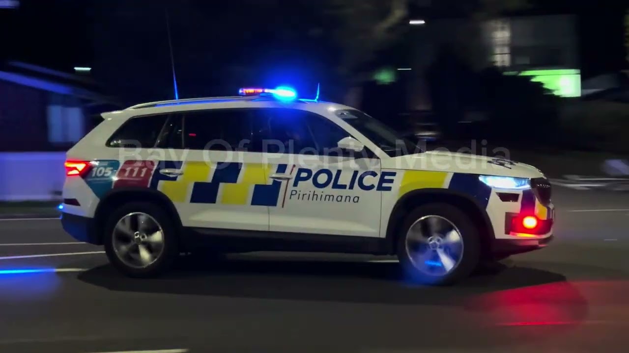 Police Responding At Speed + Siren Done For me | New Zealand