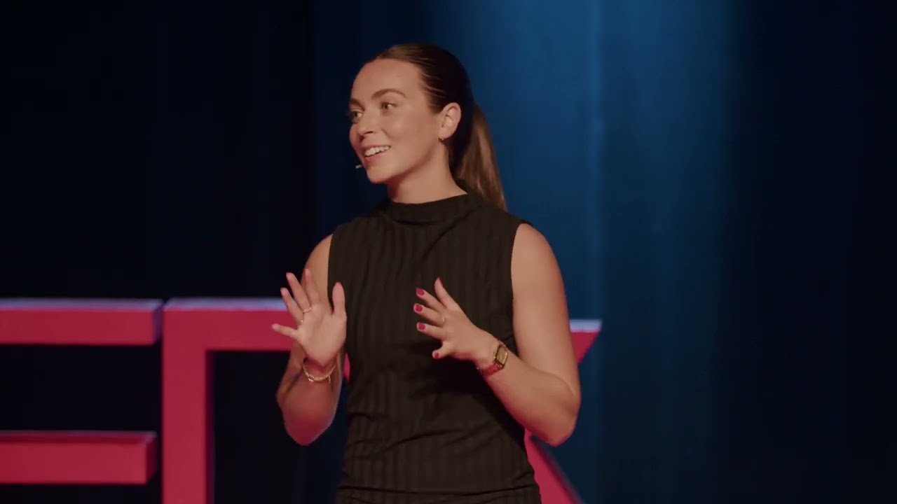 Жизнь, я не могу: как извлечь перемены из трудностей | Клаудия Лонго | TEDxBellevueWomen