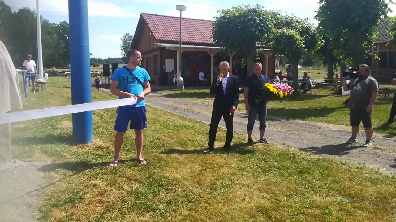 Staré Křečany - Odhalení pamětní desky Václavu Sinkulemu - 6.7.2019 - 1/2