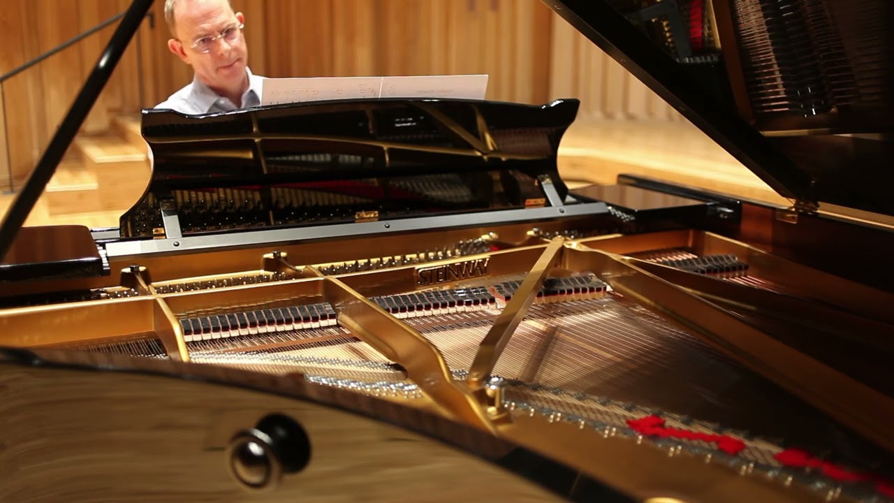 George Nevada - Ninette's Musette; Ian Buckle, piano