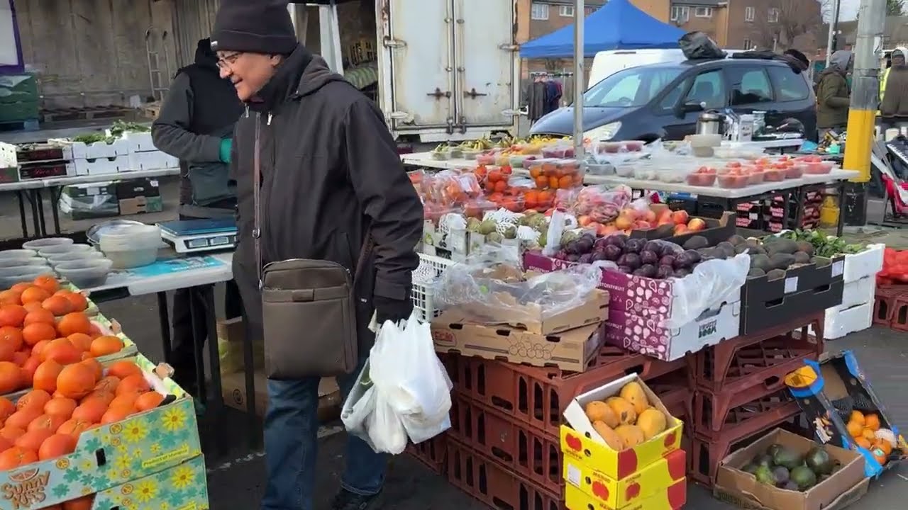 Hounslow West Station Market | West London