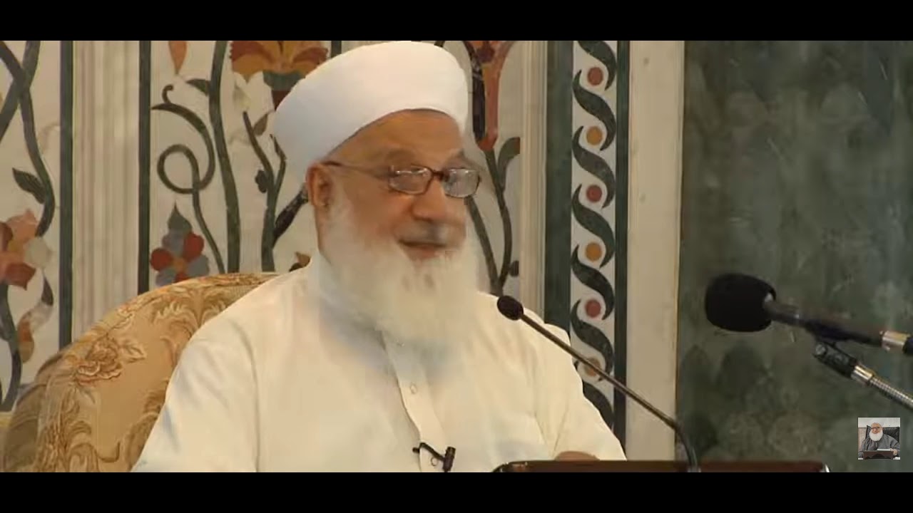 الفرق بين أهل العلم وأهل الذكر في قوله تعالى: (  فاسألوا أهل الذكر إن كنتم لا تعلمون)